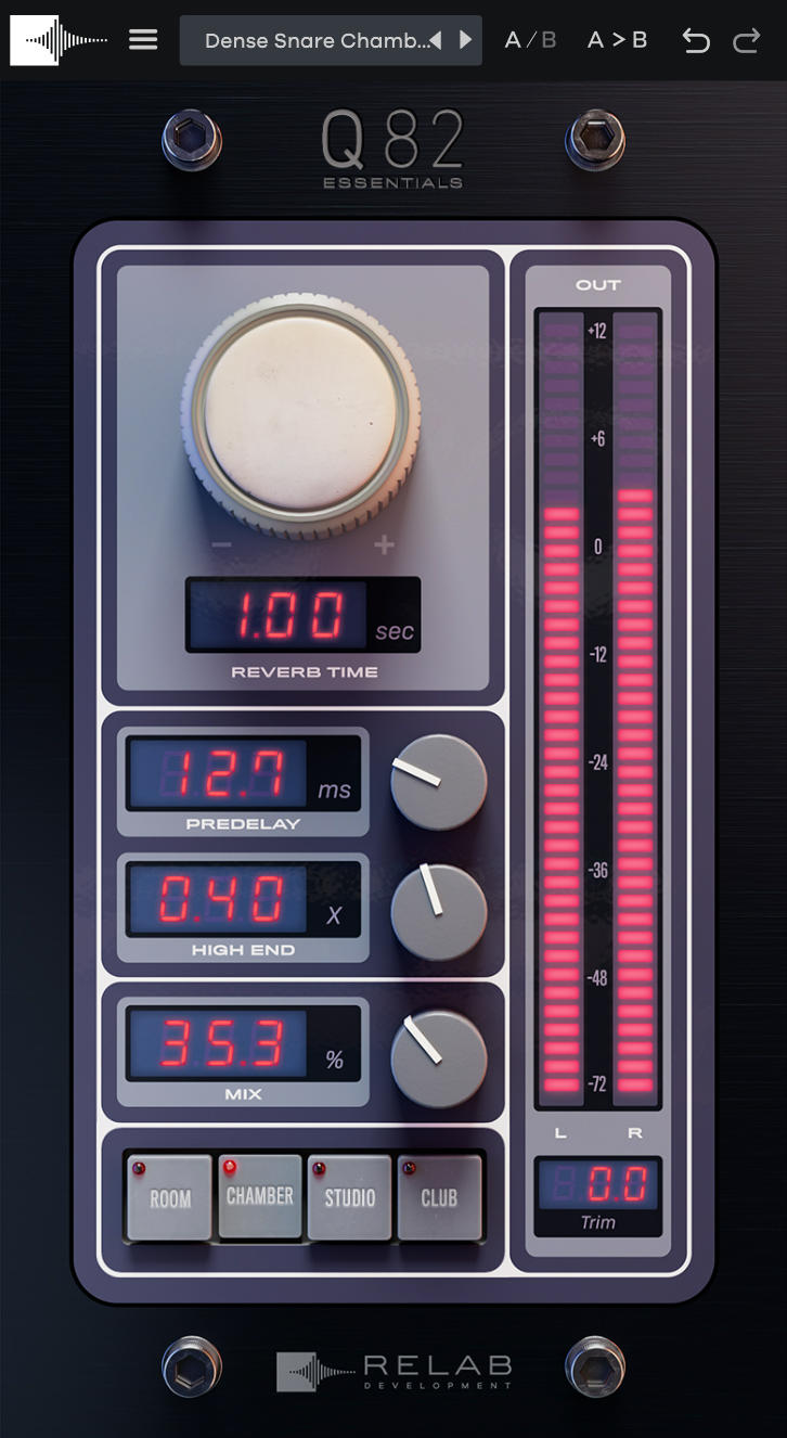 Relab Q82 Essentials plugin interface